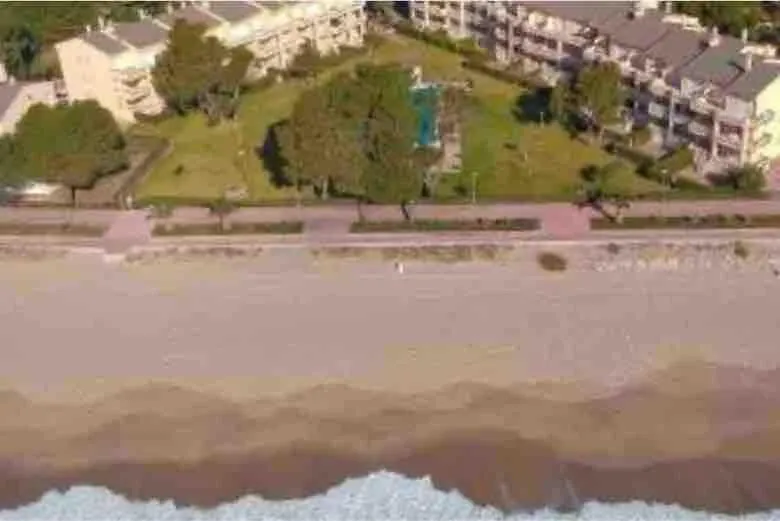 Beachfront Mont-roig del Camp 0*,